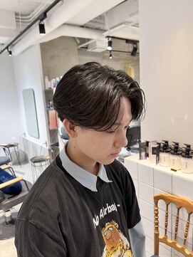 ネオリーブクレア 綱島店(Neolive Krea) 韓国風センターパート