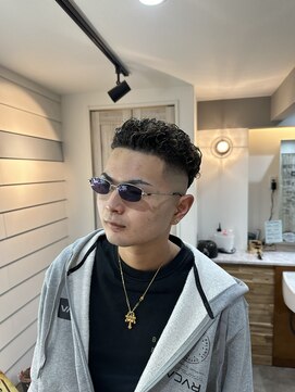 スウェル 船橋店(Swell) ダークアッシュ/アッシュブラック/カルマパーマ/ベリーショート3