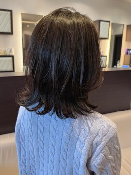 ヴィサージュ ギンザ VISAGE GINZA 大人可愛いミディアムレイヤースタイル