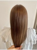 ベージュカラー×ロング
