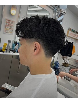 ダムディートウキョウ 心斎橋店(DAMDEE TOKYO) 毛流れパーマ