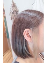 ククナ(kukuna)&nbsp;ボブ/インナーカラー/大人女子/大人可愛い/グレージュカラー