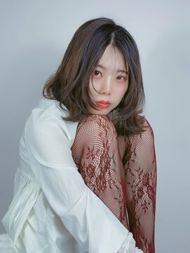 ゆる巻きパーマ＋フェイスレイヤー