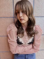 ラビリンス(Labyrinth)&nbsp;ハイトーンがかわいい波ウェーブヘア