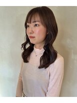リベラル(liberal) やわらか艶ブラウン ナチュラルレイヤー ロング【20代/30代】