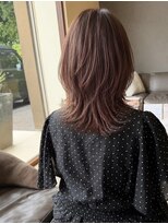 トップヘアー アヴェニュー 刈谷(TOPHAIR Avenue)&nbsp;大人女性におすすめ◎柔らかく揺れるレイヤーミディ