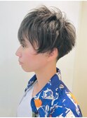 黒髪無造作刈り上げエッジショート【RENJISHI 松岡】