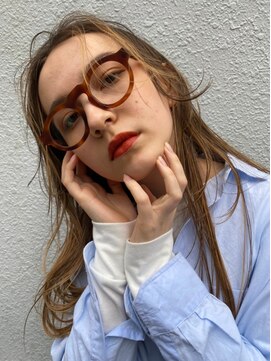 ローウェ 名駅(Louwe) 透明感ロングトリートメントベージュ[名駅/名古屋駅前]