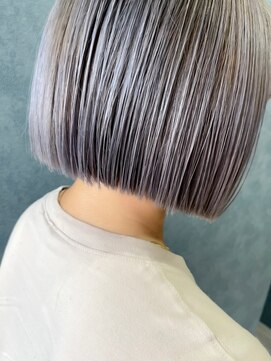 オーキッドバイヘアー(OrchiD.byhair) くすみグレー×パープル/切りっぱなしボブ/外国人風透明感カラー