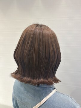 モイ(moi) 透明感ベージュ