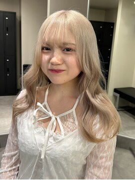 ベレーザ 渋谷(BELEZA) 8208渋谷ブロンドミルクティーアッシュホワイト韓国ワンホンヘア