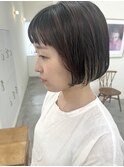 オン眉ミニボブ