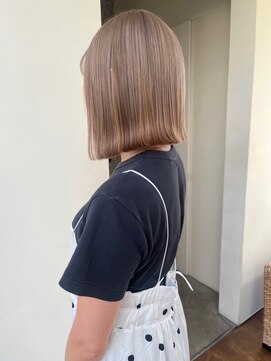 トップヘアー スパアンドリラクゼーション 安城(spa&relaxation) 透明感ベージュ