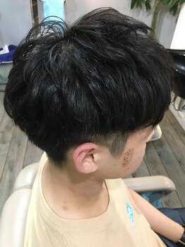 シアーズの写真/【石津川駅前/BARBER】隠れ家的なお店で、仕事もプライベートも充実◎かっこよくキマるスタイルをご提案！