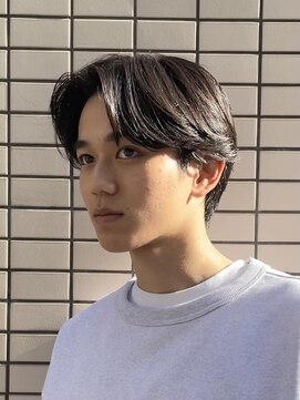 キーゴ 博多(KY-GO.) 【ニュアンスパーマ】　メンズ　センターパート