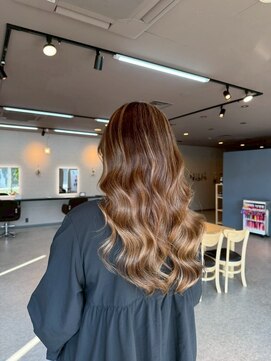 パーミルヘアーピピ(permille hair pipi) ロング×ブリーチなしミルクティー