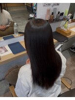 ローリーポーリークラウン(Roly Poly Clown) 乾かすだけで艶髪の髪質改善ストレート(縮毛矯正)8.20