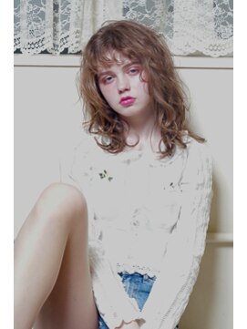 スピガ(SPIGA) 外国人風カラー