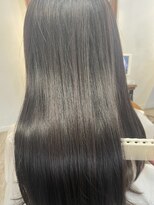 マリアバイアフロート(Maria by AFLOAT)&nbsp;【艶々/グレージュ/髪質改善カラー/アルティスト】