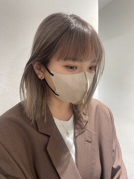 バズ(BUZZ) 初めてハイトーンは根本グラデーション！（十和田）