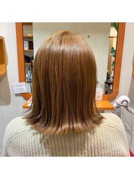 アイノベル(‘Inovel’) カット＋カラー＋oggiottoトリートメント