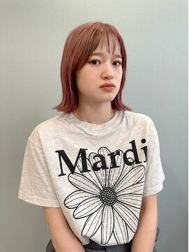 リュクス バイ ラポールヘアー(Luxe by RAPPORT HAIR) 切りっぱなしロブ/ピンクカラー/ブリーチカラー