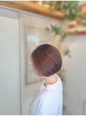 ショートボブ