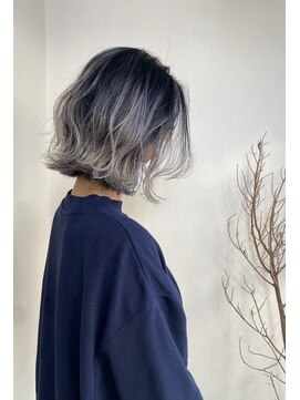 チル(chill) シャドールーツカラー×bob