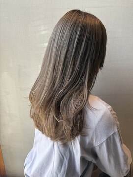 ラフ(LaF) レイヤー&ベージュカラー