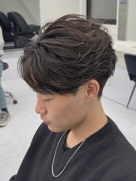 アイトーキョー 渋谷(AI TOKYO) 王道フェザー/フェザーパーマ/センターパート