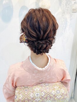 レア(Le'a)の写真/【早朝9時~17時¥3500】結婚式/成人式/卒業式/七五三/ブライダルフォト◎《勾当台公園3分》