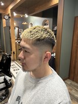 スタンドバーバー 柏(STAND BARBER) MEN’S/リバースセンターパート/ニュアンスパーマ/柏
