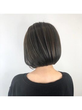 チェレ ブラン 堺東店(Chere brun) 40代パッツとボブ・40代ボブハイライト・ワンレンボブ