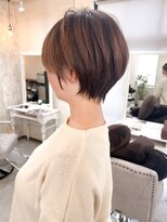 シシ 大宮(She 2.) レイヤーカット/丸みショートボブ/20代30代40代/大宮美容室