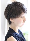 耳かけマッシュショート