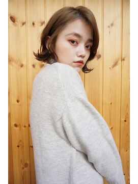 ブゾン(buZon) 【buZon ブゾン】☆くびれヘア 外ハネボブ