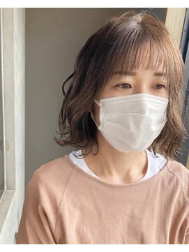 フィオーレ ヘアデザイン(FIORE hair design) ボブ 透明感カラー ベージュ アッシュ