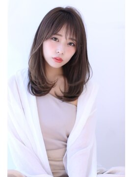 オーロ 緑地公園店(ORO) 似合わせカットアッシュブラウンの大人かわいい小顔セミディ