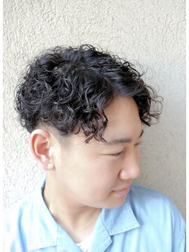 カズ 中津店(KAZU) センターパートスパイラルパーマ