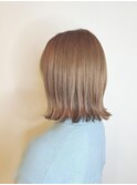 30代40代大人可愛い小顔ショートカット外ハネボブハイライト