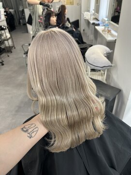 シェイロ(Cielro) 【ホワイトブロンドベージュ】SAKI