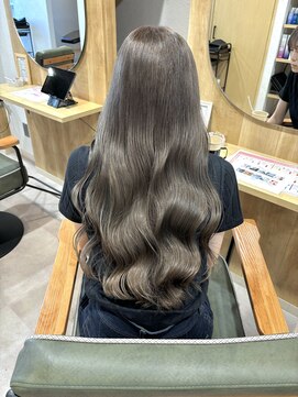 リト(riTo) 20代暗めカラーデザインカラーロングオリーブグレージュベージュ