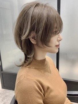 ダブルトーキョー シブヤ(W-TOKYO SHIBUYA) 顔回りが小顔に見えるネオウルフ ボブウルフ ウルフカット