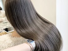 『  髪質改善・酸性縮毛矯正 』ー 自然な艶さら髪を作る知識ー