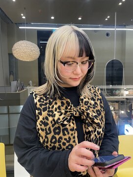 スニュウ(snuw) 【snuw mina】レイヤーカット/顔まわりレイヤー/デザインカラー/