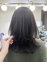 コンティロミー(CONTI ROMMY.)&nbsp;ミディアムレイヤー☆クラゲヘアー/髪質改善/小顔20代～50代