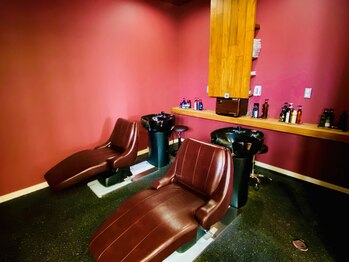 ミスターバーバー ジパング(Mr.BarBer Jipang)の写真/ヘッドスパやちょっとプラスメニューが沢山！髪のお悩みに合わせた施術で、頭皮も心もスッキリしませんか。