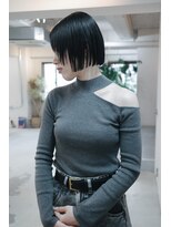 フェイヴィーズ(FavyS)&nbsp;フェイスレイヤーに襟足ギリギリのミニボブ