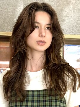 ピークアブー 原宿ハラカド(PEEK-A-BOO) レイヤーカットカーテンバング大きめカール多毛大人女子オフィス