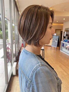 シンク 豊中店(sync) 大人ボブ/ショートスタイル/白髪ぼかしカラー